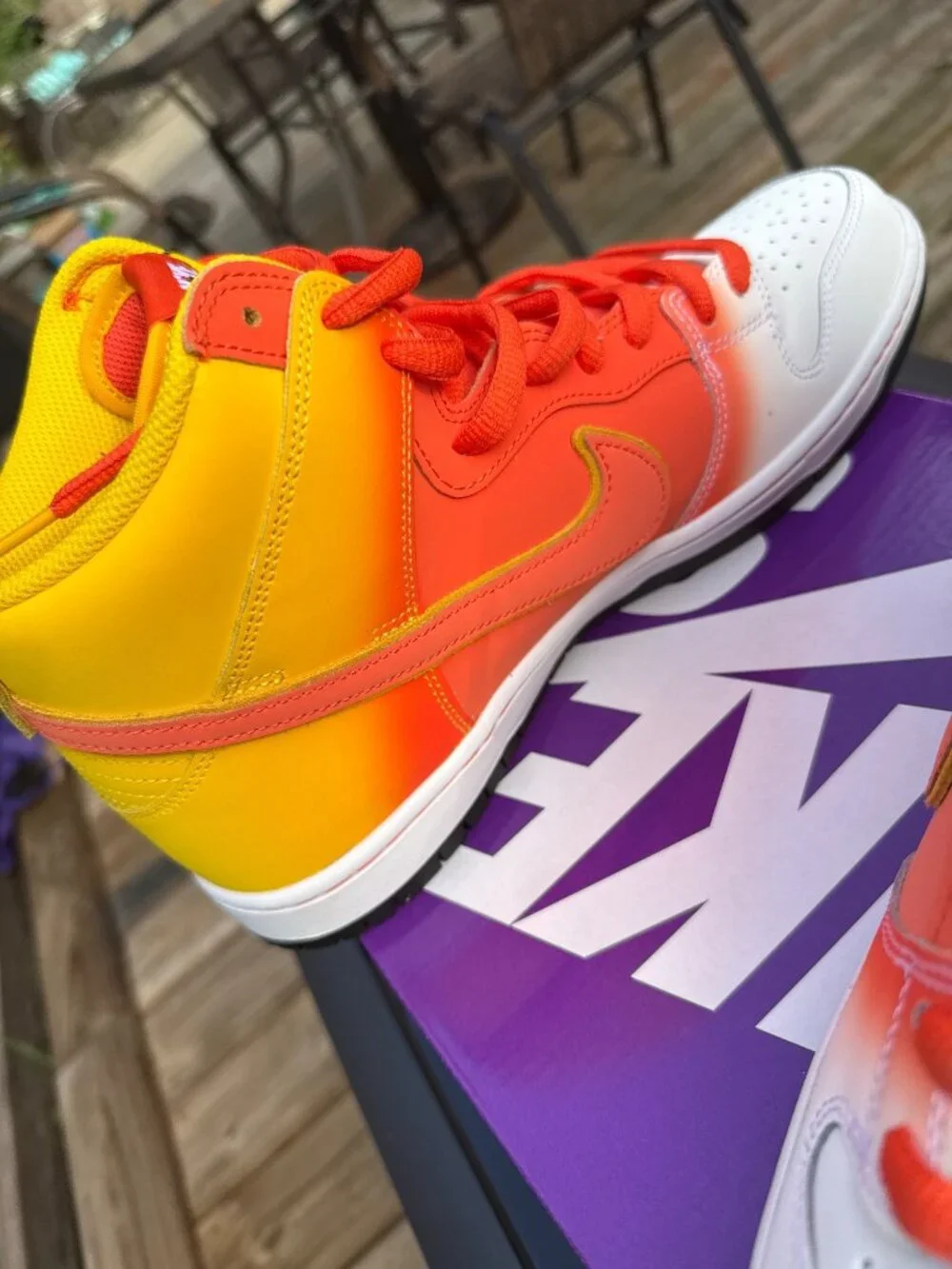 Nike SB Dunk High Pro Amarillo/Orange Gradient Mens Sneakers - Size 11.5 US - Ne